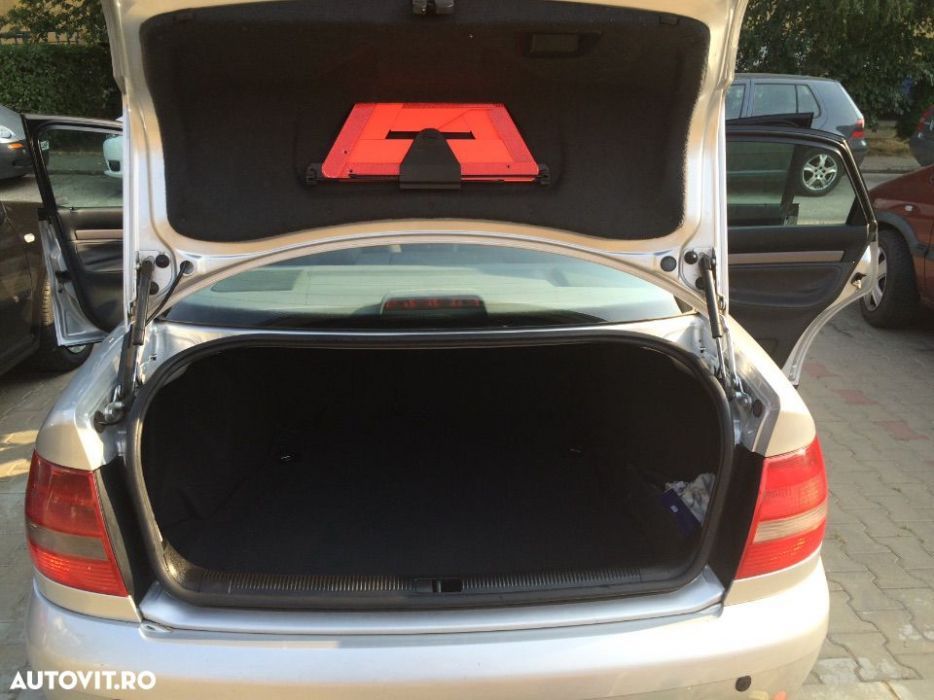 AUDI A4 2000 — imagine 5