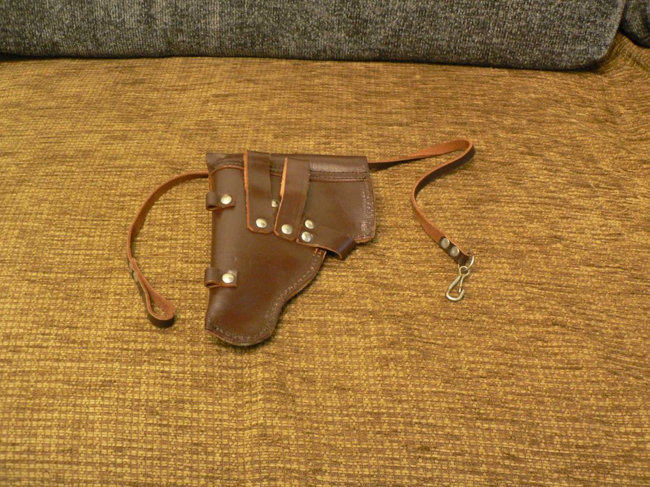 кобур за пистолет макаров