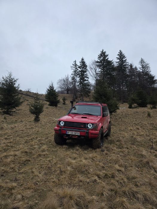 Mitsubishi Pajero mk2 3.0 V6