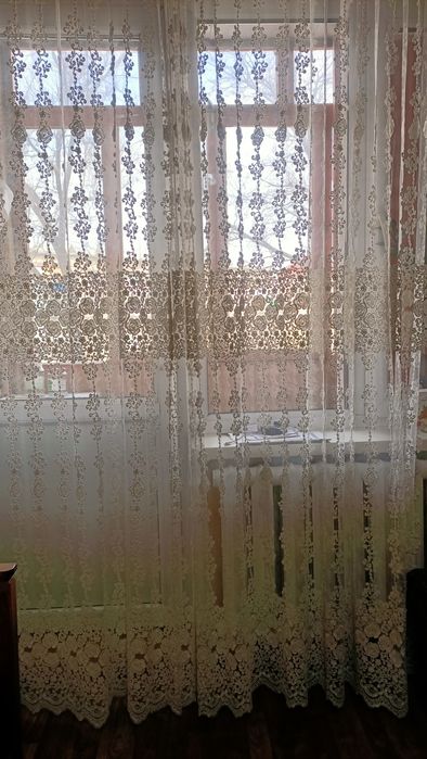 Продам светлую тюль