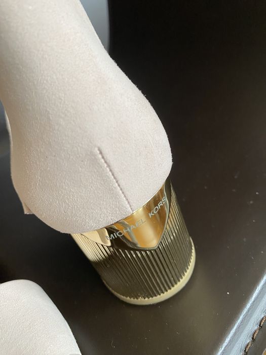 Дамски летни обувки цвят пудра