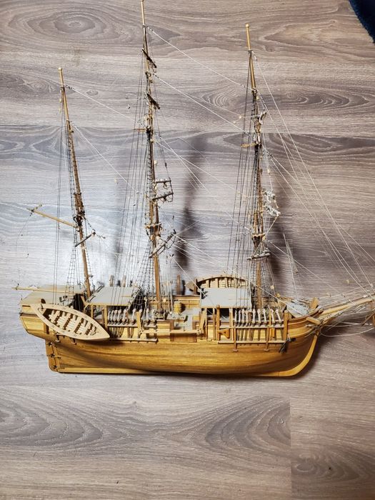 Дървен кораб 70см