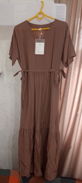 Продам новое платье