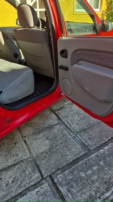 Dacia Logan MCV 1,6 mpi. Clima. Laureate