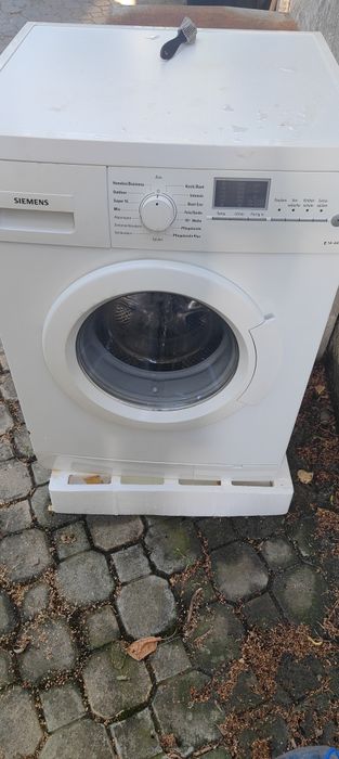 Vând mașină spălat rufe defectă
