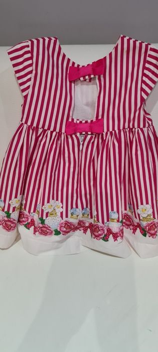 Mayoral рокля с принт .