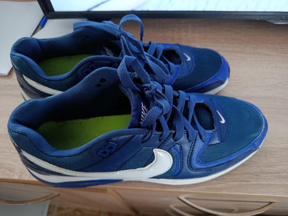 Мъжки маратонки найк номер 47