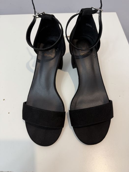 Босоножки замшевые, 37 размер