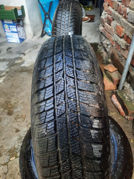 Vând anvelope de iarnă