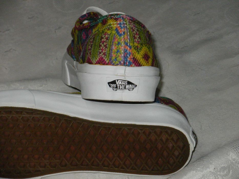 PUMA и VANS оригинални нови дамски 37/38