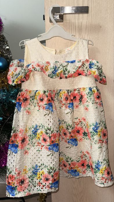 Платье на девочку 1-1.5 года