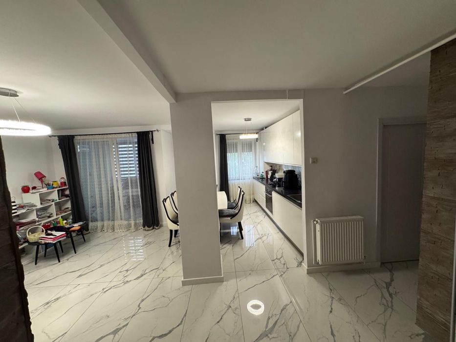 Apartament 3 camere 1 decembrie 1918 langa Petrom