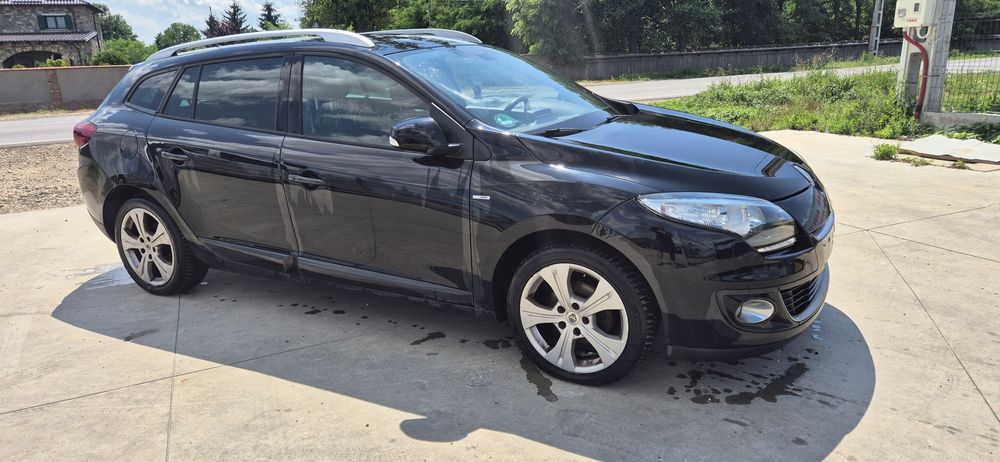 Renault megane Bose euro 5 2012