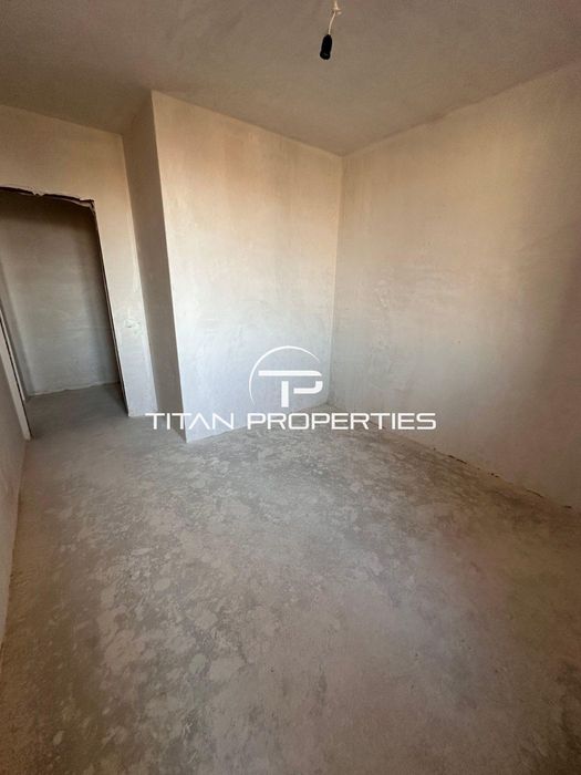 Ексклузивна оферта! Ключ в офиса! Тристаен апартамент с АКТ 16 в ж.к