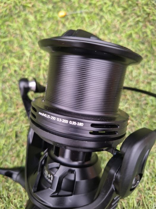 Mulineta Pro Fl TX 8000 Spod Feeder