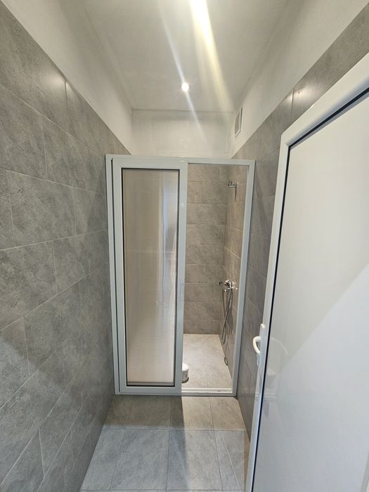 Дава се под наем Магазин в Кърджали, Боровец - 250 кв.м за 816 € - Снимка #7