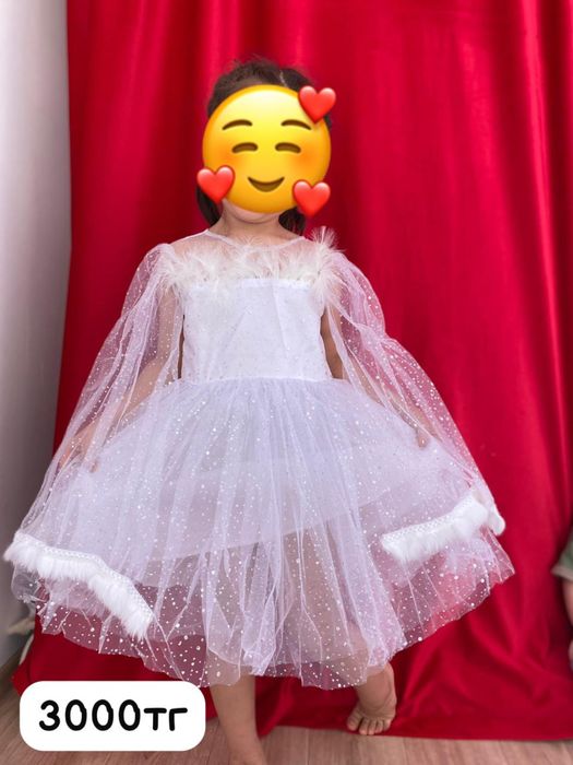 Продам детский платье