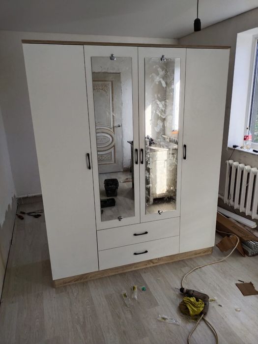 Шкаф 4 дверный доствка установка есть