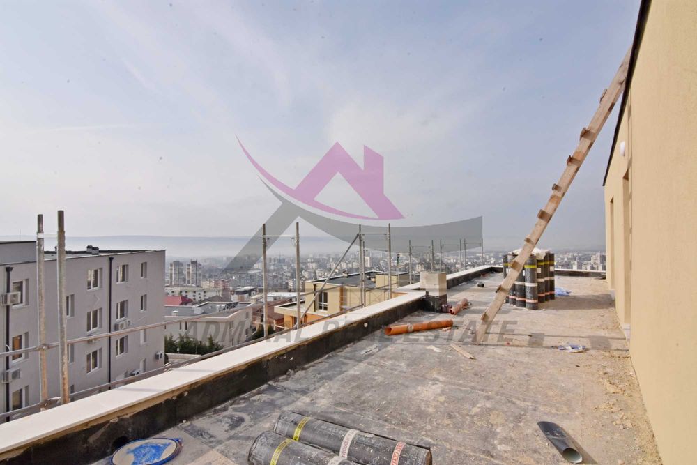 Продава се Двустаен апартамент в Варна, Възраждане 3 - 99 кв.м за 636 €/кв.м - Снимка #9