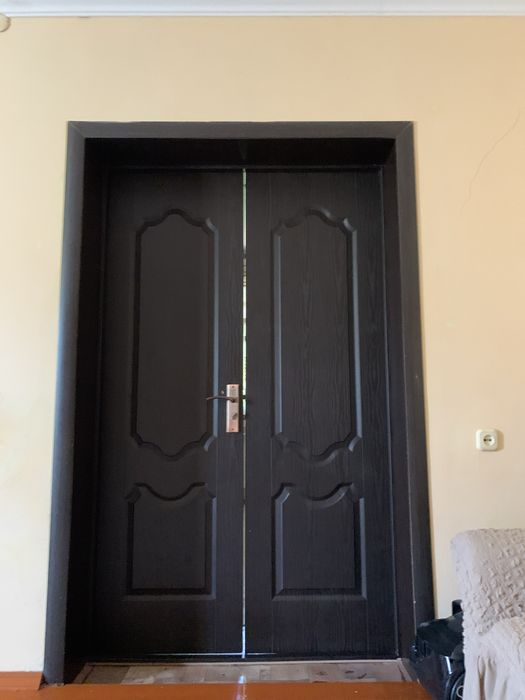 Продаются межкомнатые двери