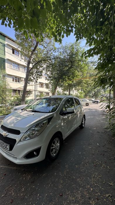Прадается Spark chevralet