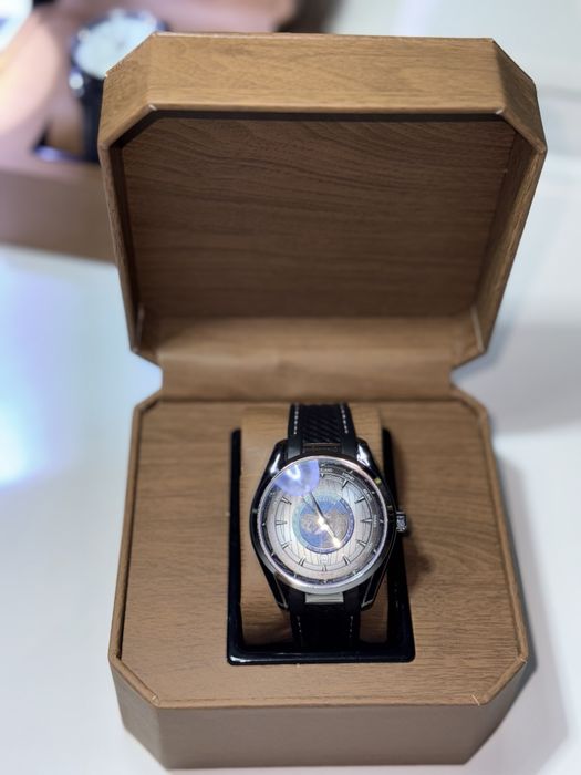 Мужкой часы есть!