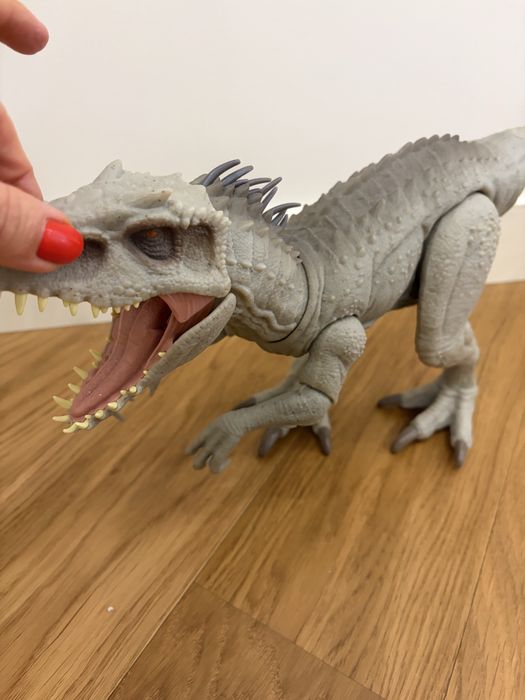 Jurassic World Индоминус Рэкс