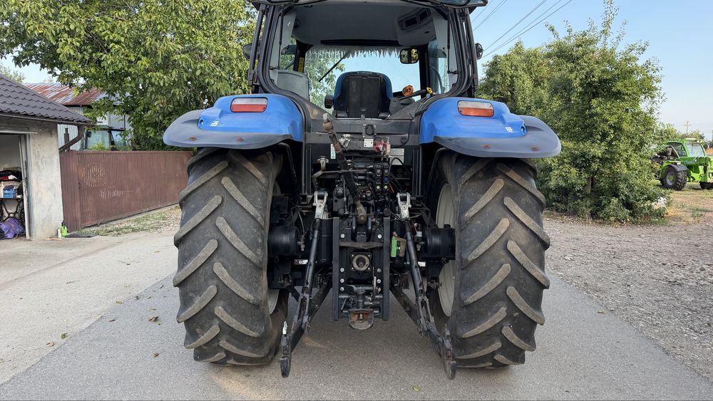 Tractor new holland t6.175 , t6070, t6