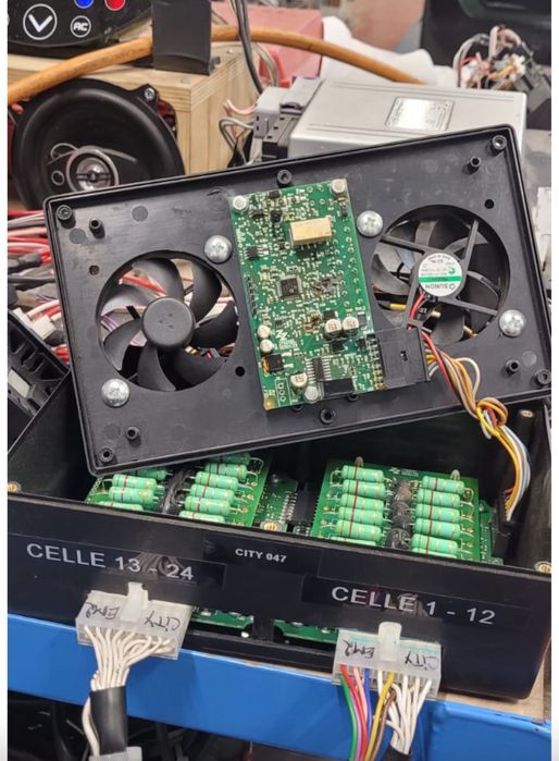 Masina electrica Tazzari