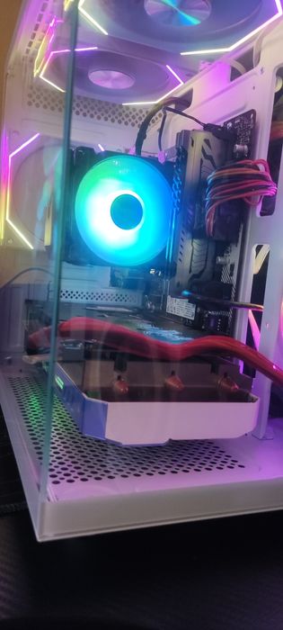 Продавам мощен Геймърски Компютър – Ryzen 5 3600 / GTX 1070 / 16GB 3600MHz / 512GB NVMe