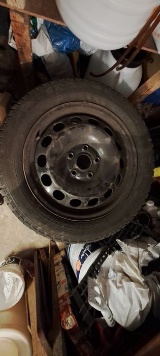 Vând jante otel 5x112 / R16cu anvelope iarna