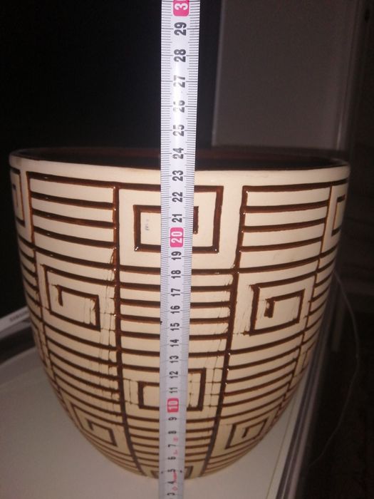 Горшки цветочные