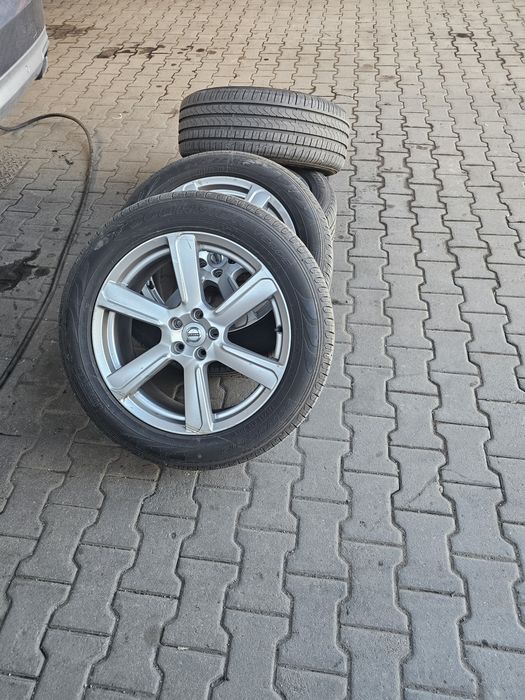 Jante volvo r19 cu anvelope pirelli scorpion