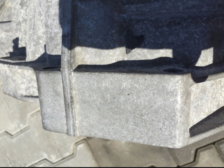 Cutie de viteze manuala Audi A4 B8, A5 B8 2.0 TDI cod JJG