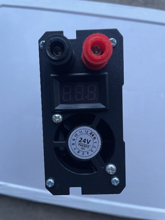 Invertor 2000w/24 v