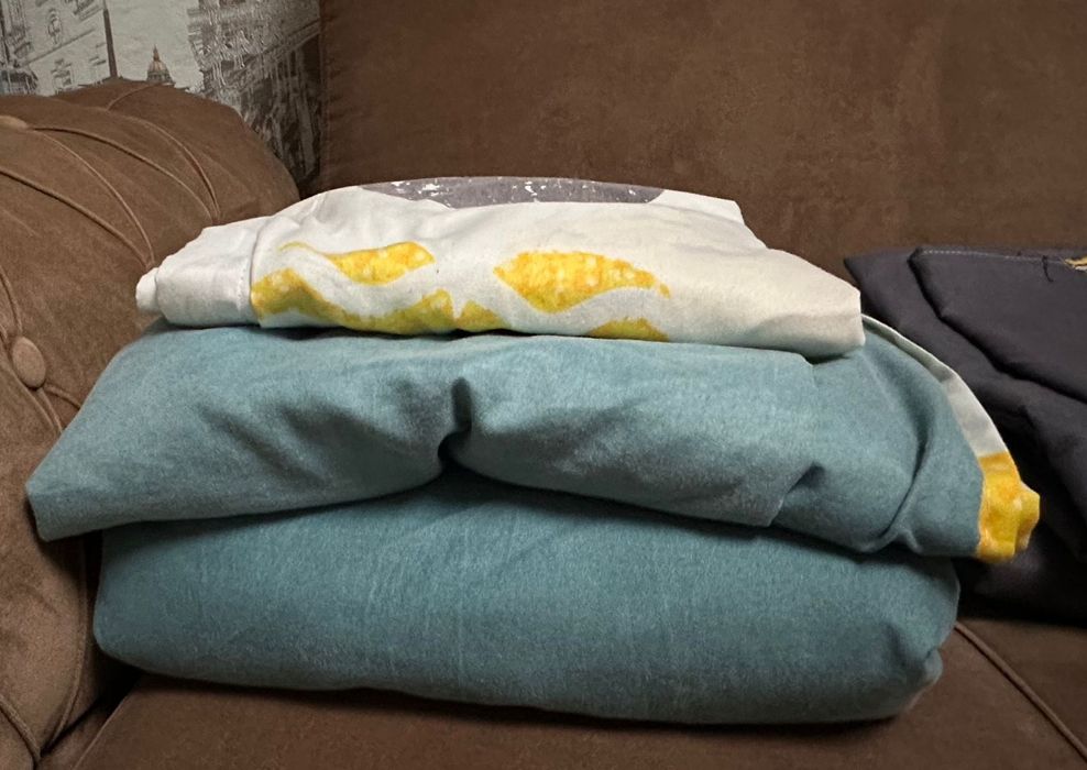 Покрывало, постельные белье все вместе