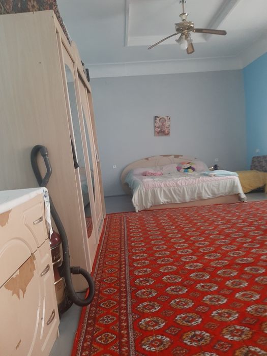 Продаётся двухспальная кровать