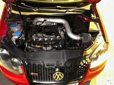 Vând golf 5 GTI 2000 Benzina tfsi turbo