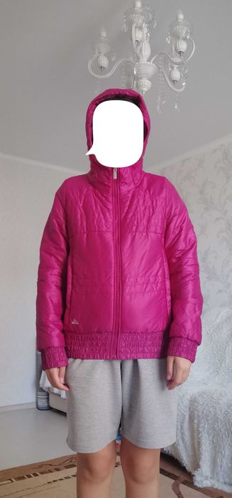 Спортивная куртка, 44-го размера