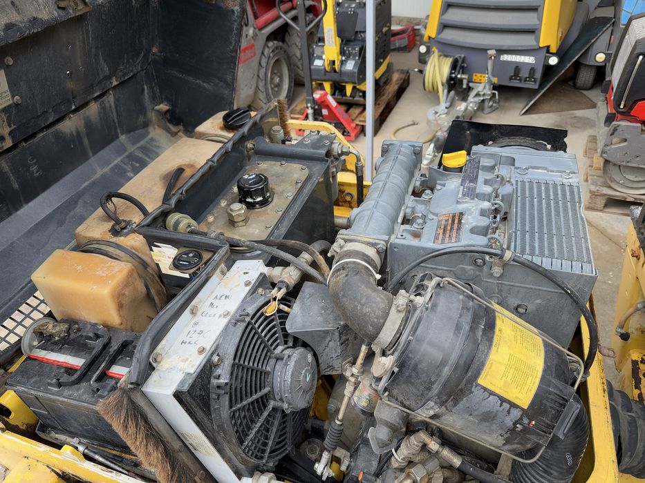 Cilindru compactor 5 tone bomag bw 135 ad