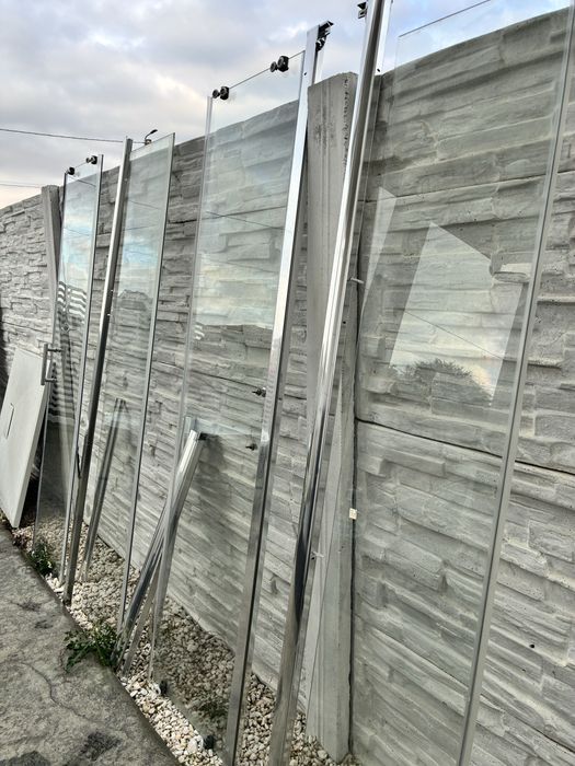 De Vanzare  – Cabina si Cadita de Dus