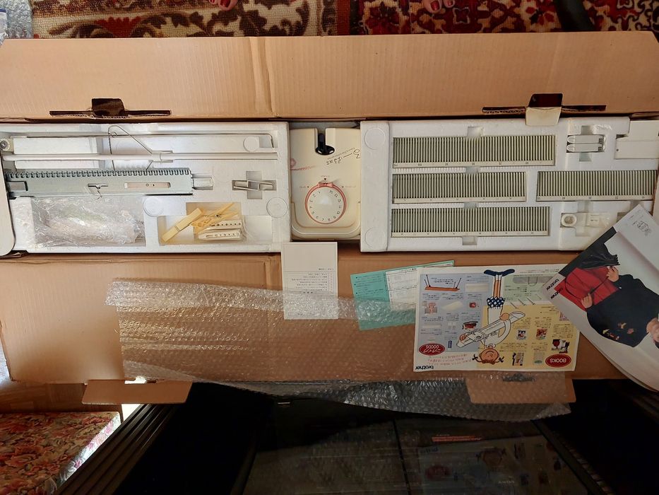 Вязальная машинка Brother kh 395