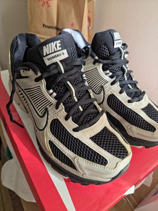 Nike vomero zoom 5
