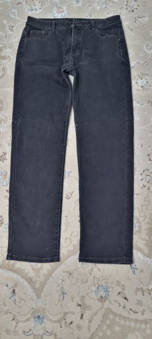 Продам мужские джинсы