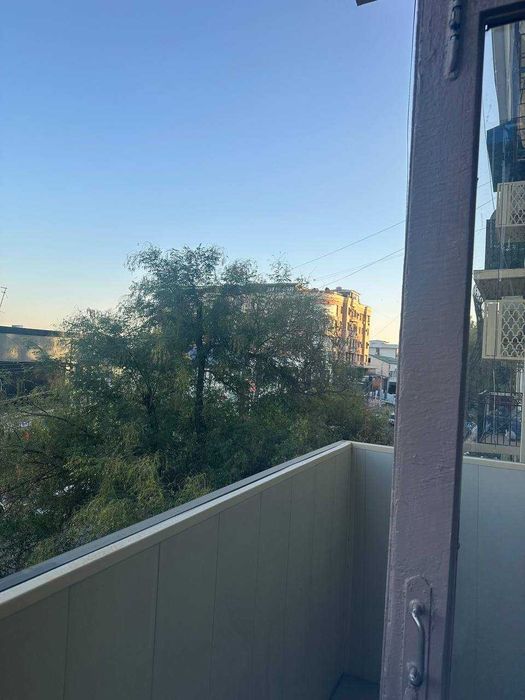 Продам квартиру на 1 квартале чиланзар 3/3/4