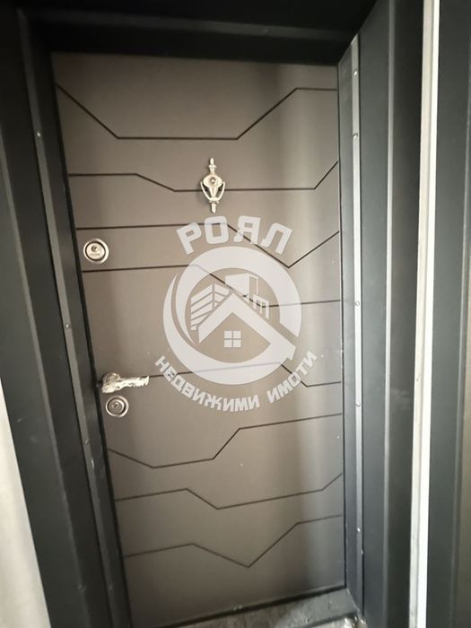 Продава се Двустаен апартамент в Пловдив, Христо Смирненски - 77 кв.м за 1150 €/кв.м - Снимка #9