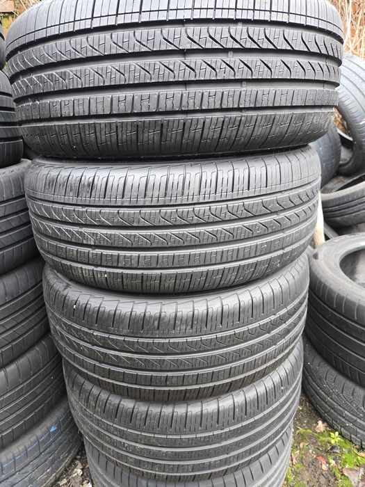 4бр. 245 40 19 Pirelli RunFlat всесезонни.