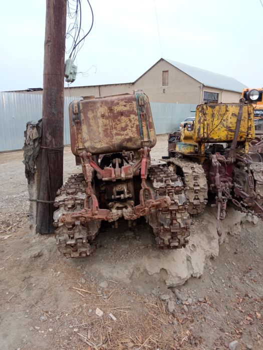 Тракторлар сотилади