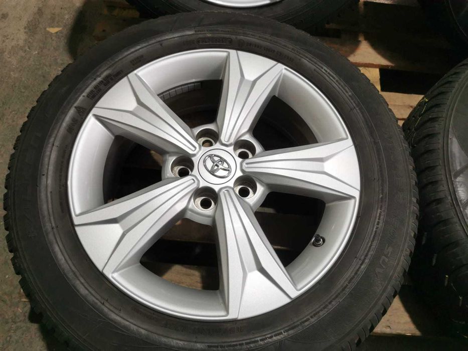 Jante Originale Toyota CHR / Rav 4. R17 cu anvelope de iarna
