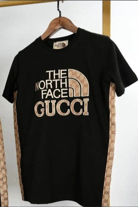 Мъжки тениски различни модели